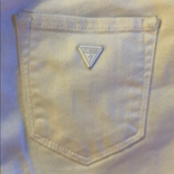 Guess White Skinny Jeans - Picture 3 of 4